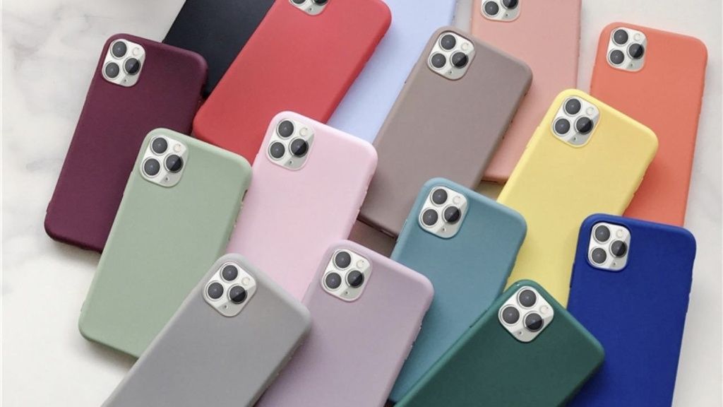 6. 1683234946_glamours-name-p-silikonovie-chekhli-dlya-obuvi-zhenskie-pi-54.jpg