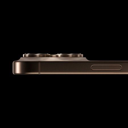 Apple iPhone 16 Pro 128 ГБ, «пустынный титан» (Desert Titanium)